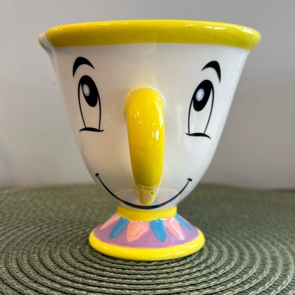 Disney Beauty & the Beast Ceramic 10oz " Mrs. Potts Chip" Mug no box is Vintage. - Picture 1 of 8
